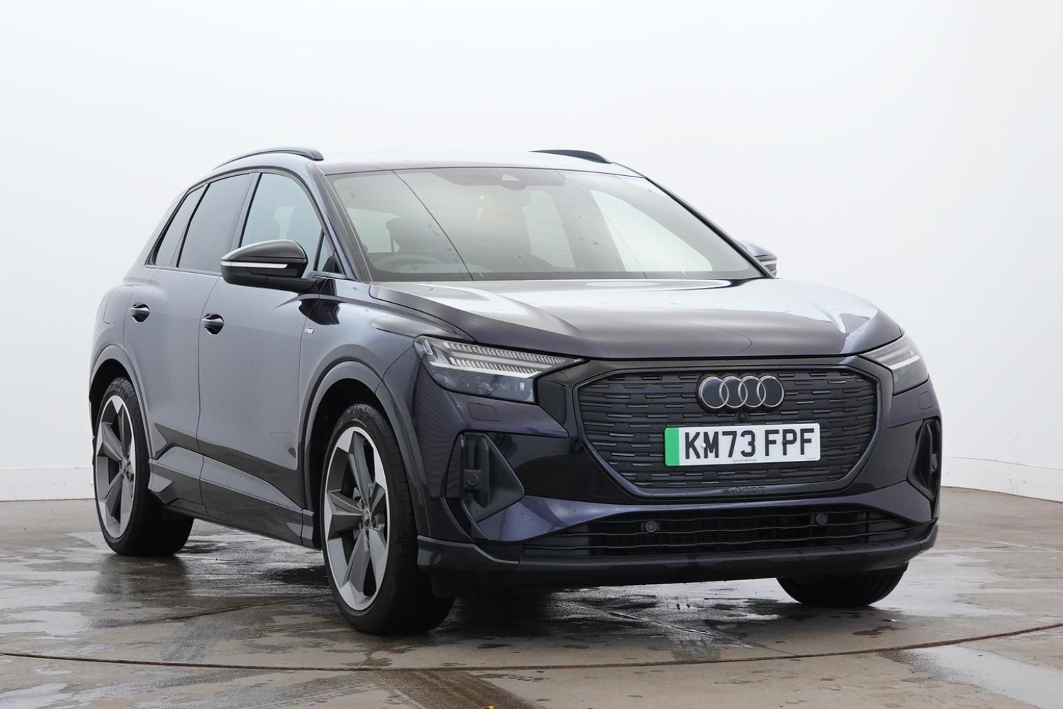 Main listing image - Audi Q4