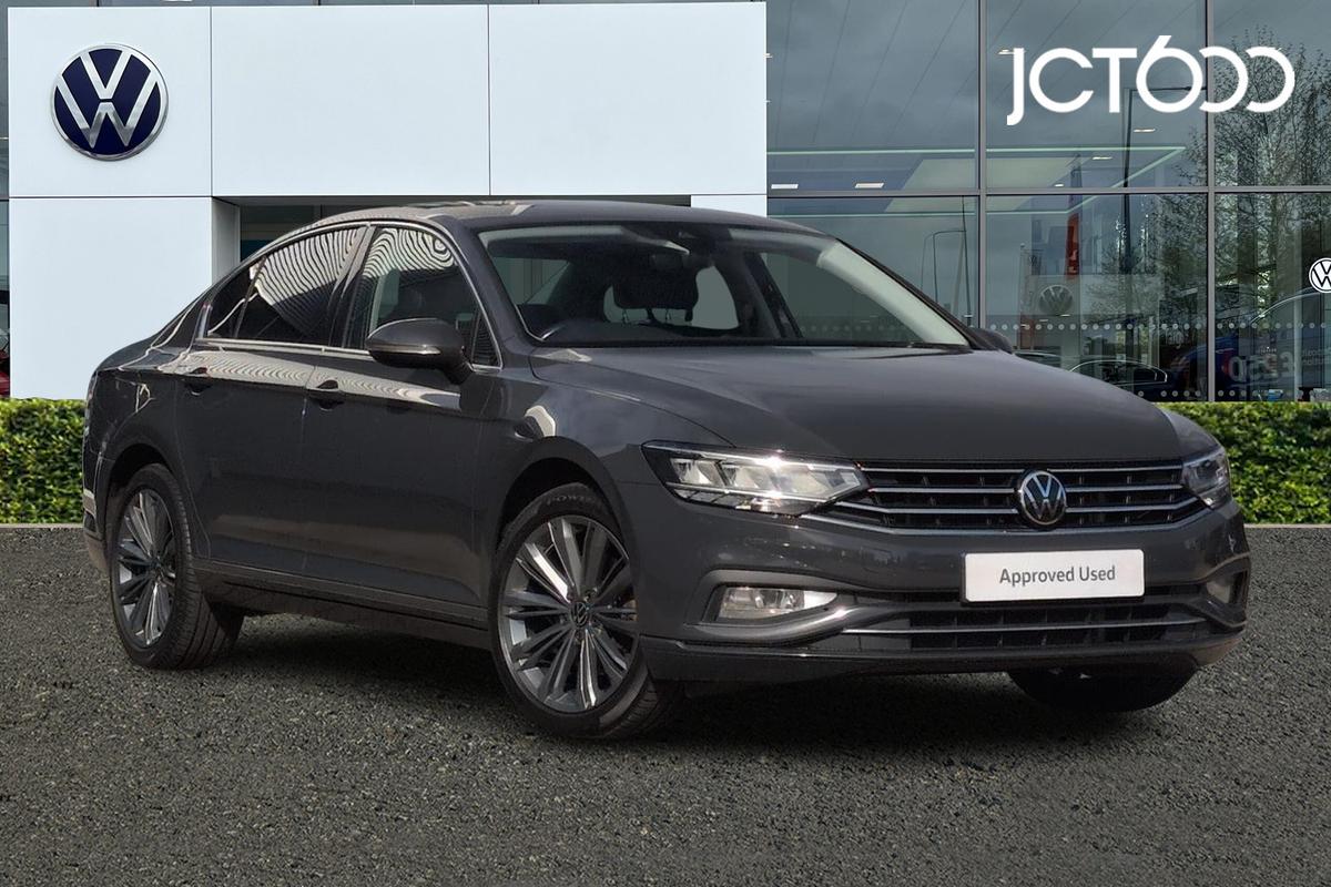 Main listing image - Volkswagen Passat