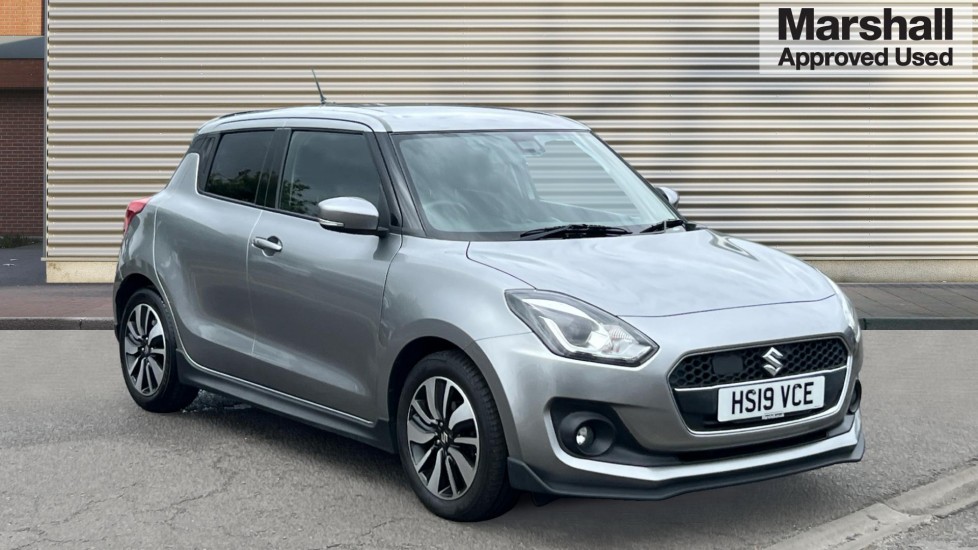 Main listing image - Suzuki Swift
