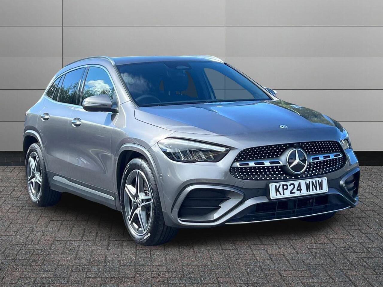 Main listing image - Mercedes-Benz GLA
