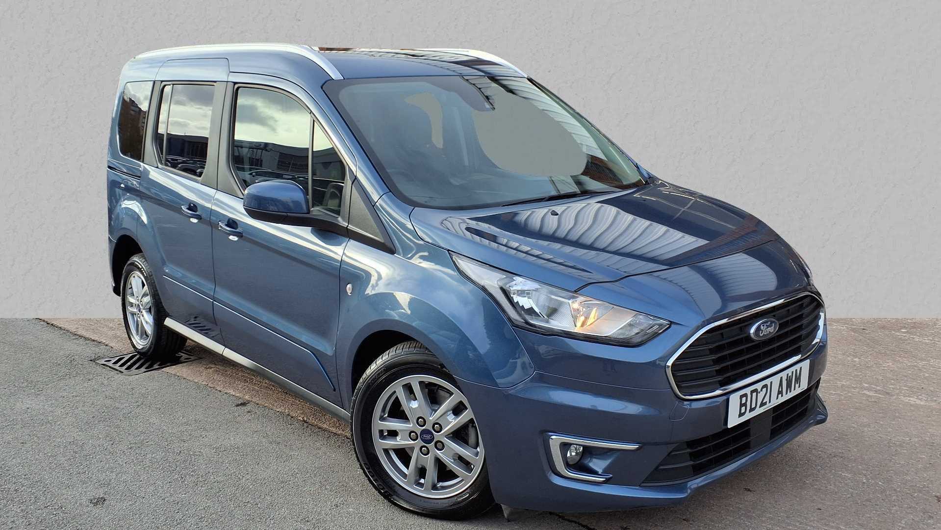 Main listing image - Ford Tourneo Connect