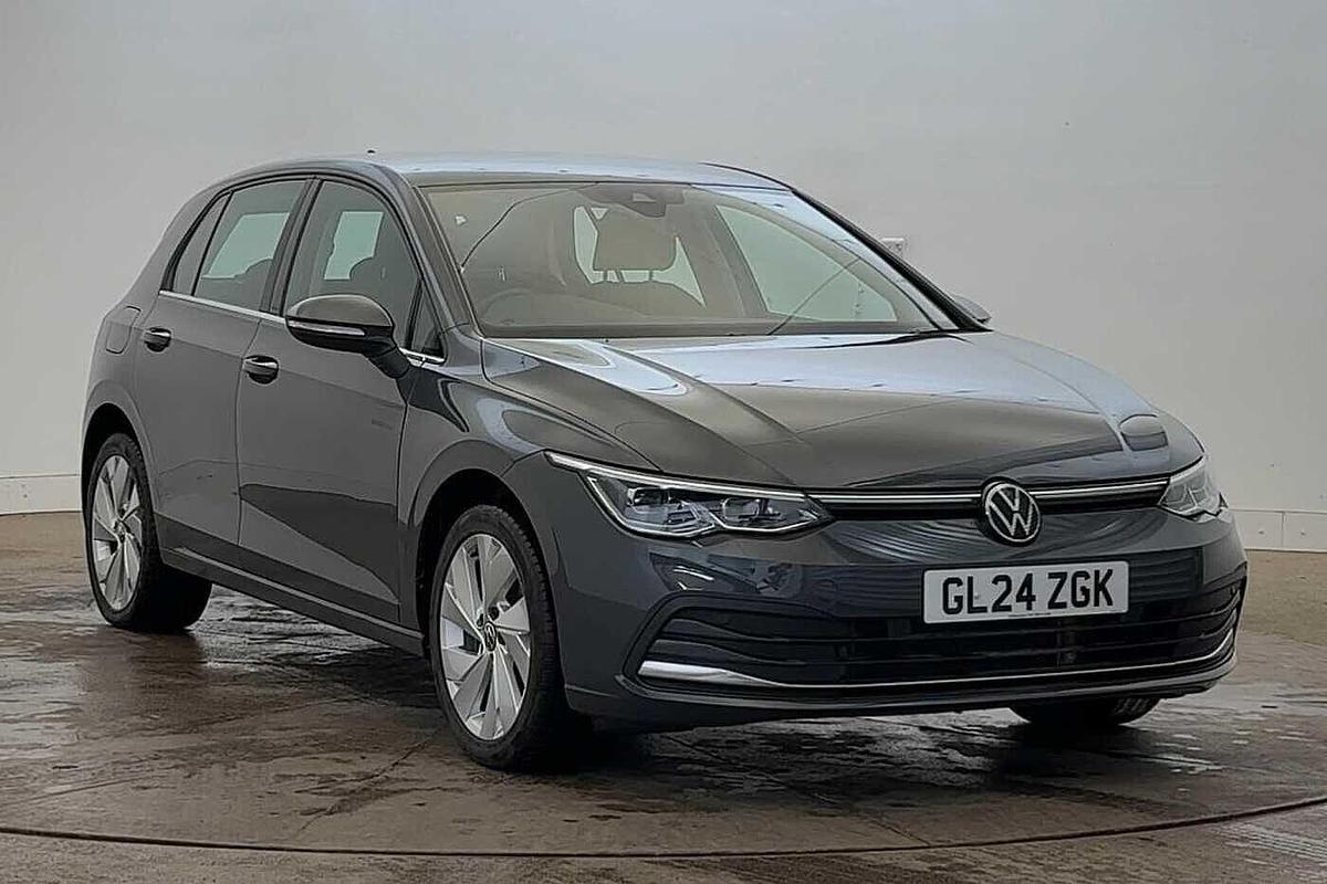Main listing image - Volkswagen Golf