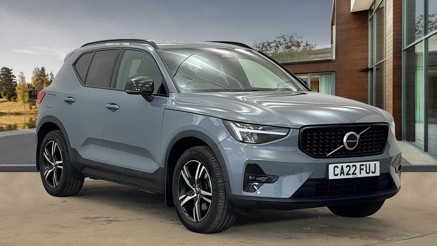 Main listing image - Volvo XC40