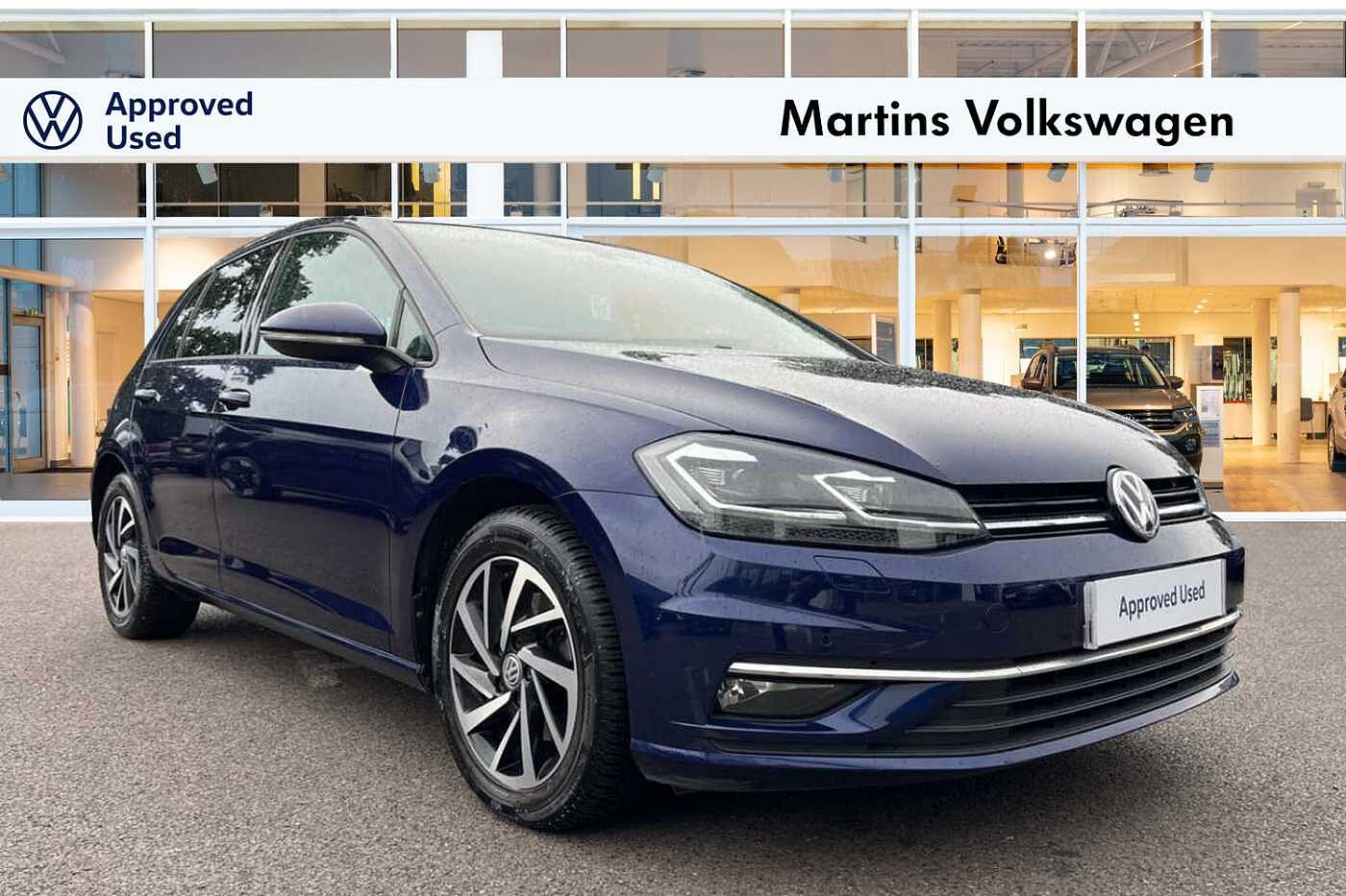 Main listing image - Volkswagen Golf