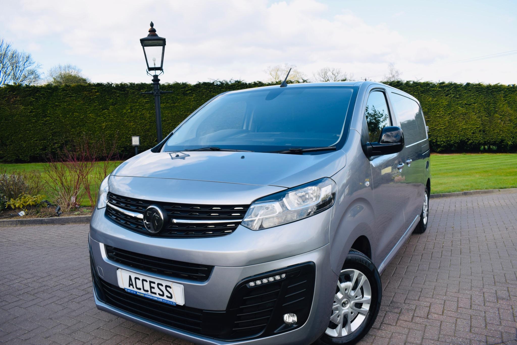 Main listing image - Vauxhall Vivaro