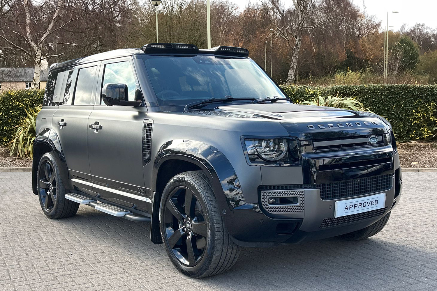 Main listing image - Land Rover Defender