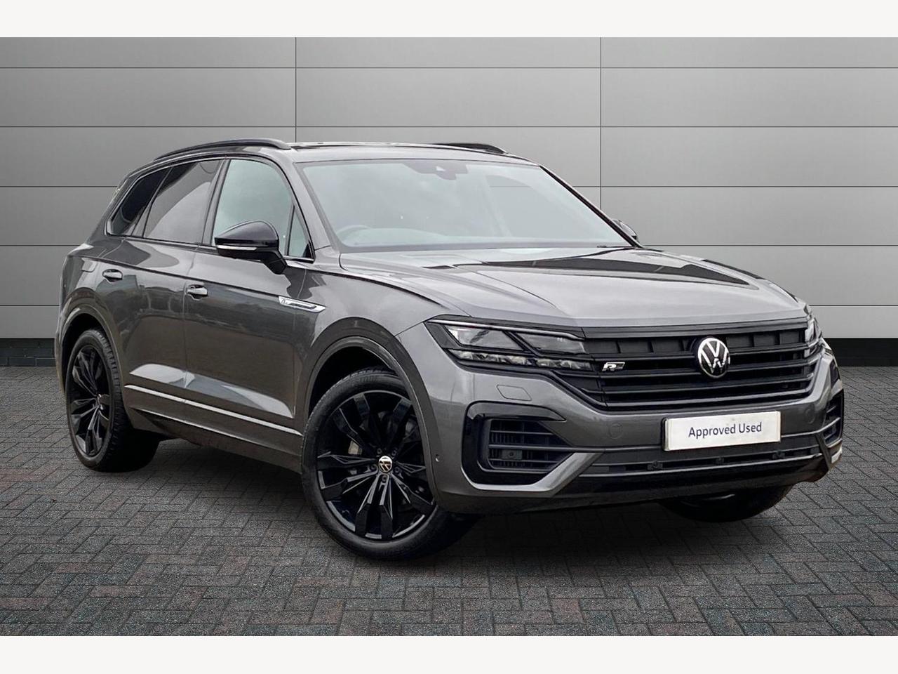 Main listing image - Volkswagen Touareg