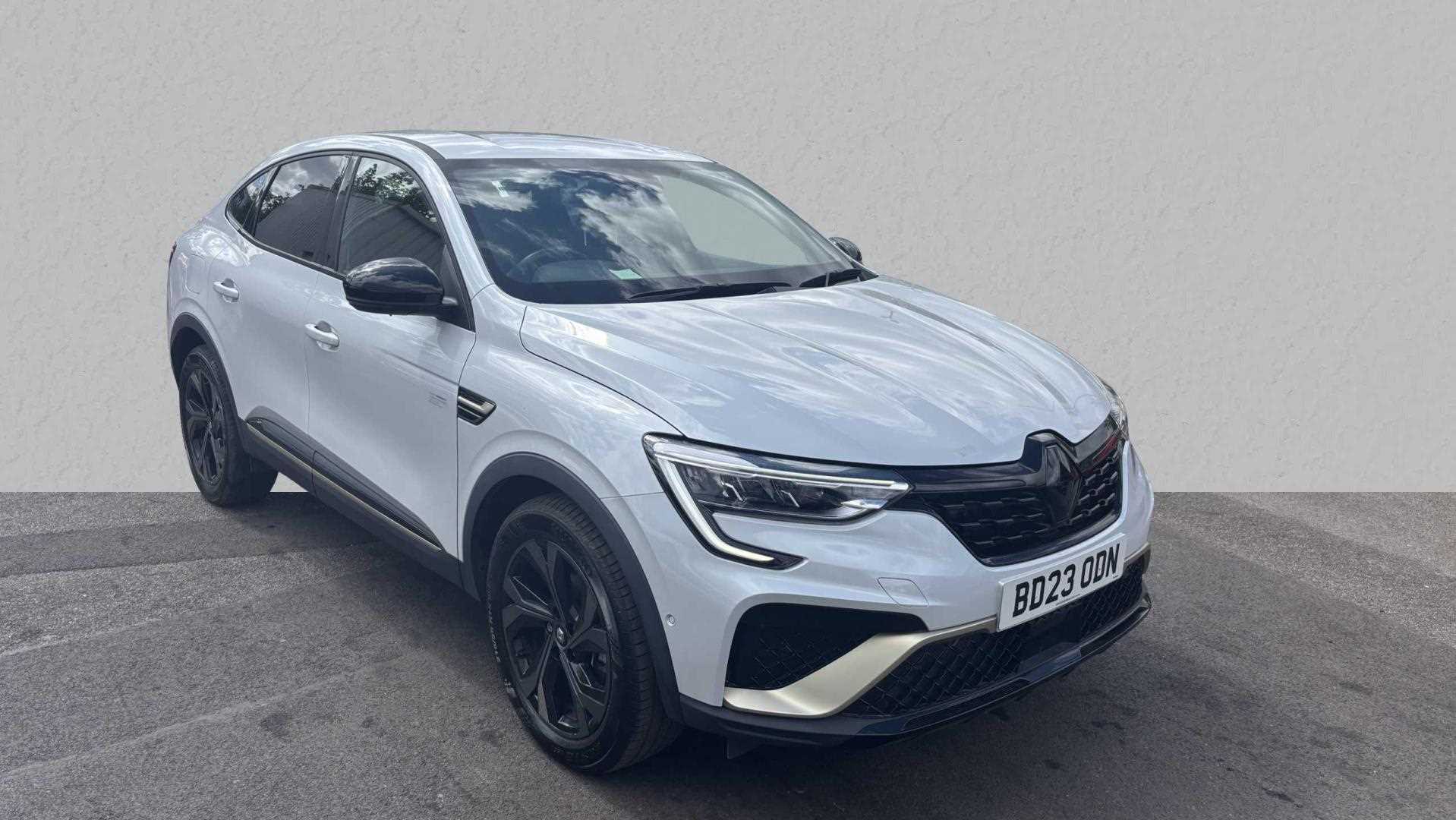 Main listing image - Renault Arkana