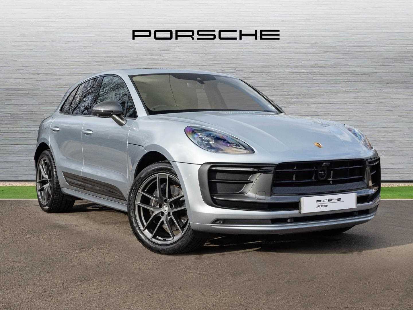 Main listing image - Porsche Macan