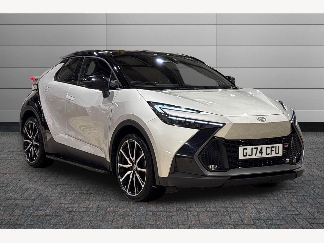 Main listing image - Toyota C-HR