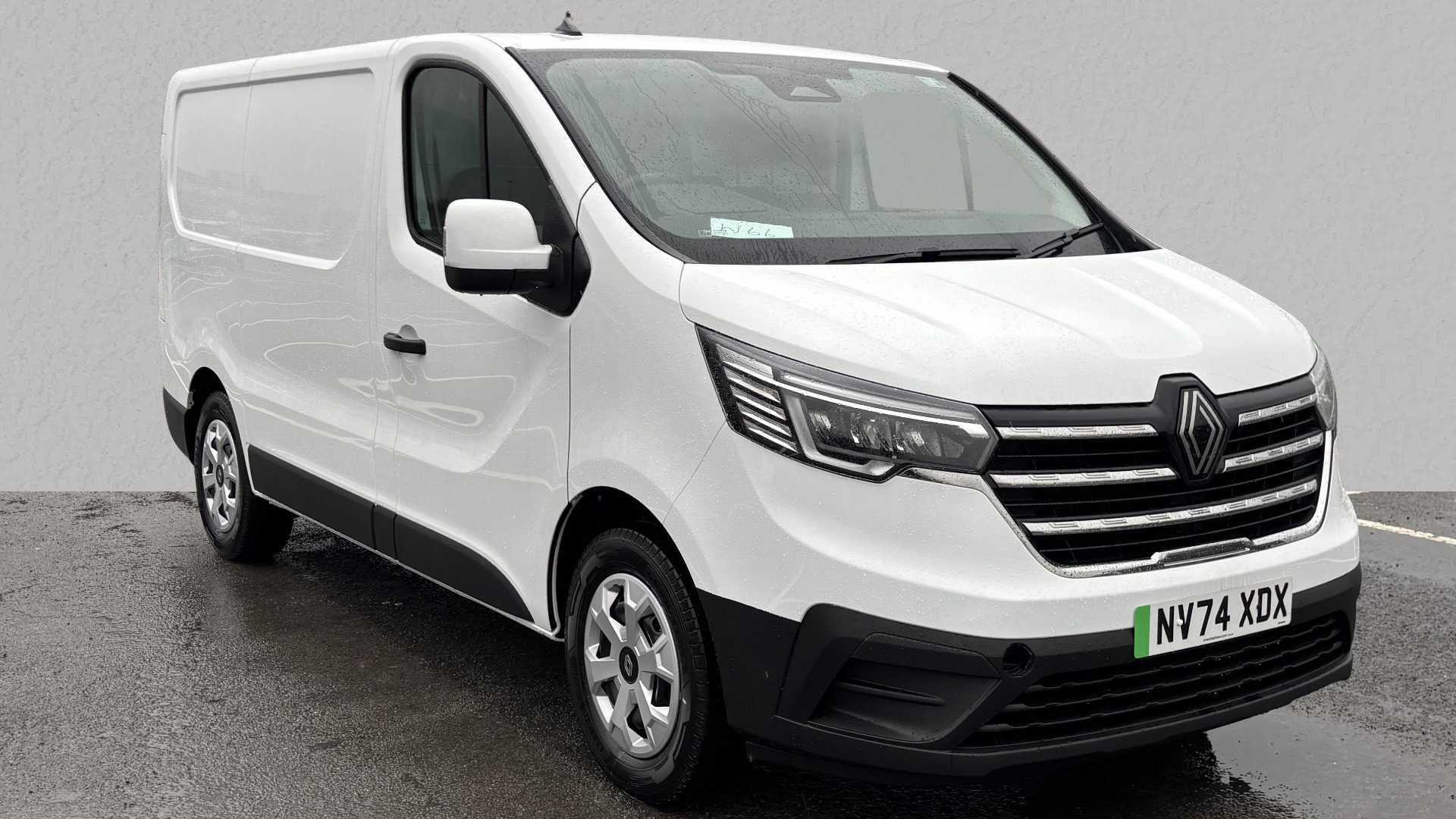 Main listing image - Renault Trafic