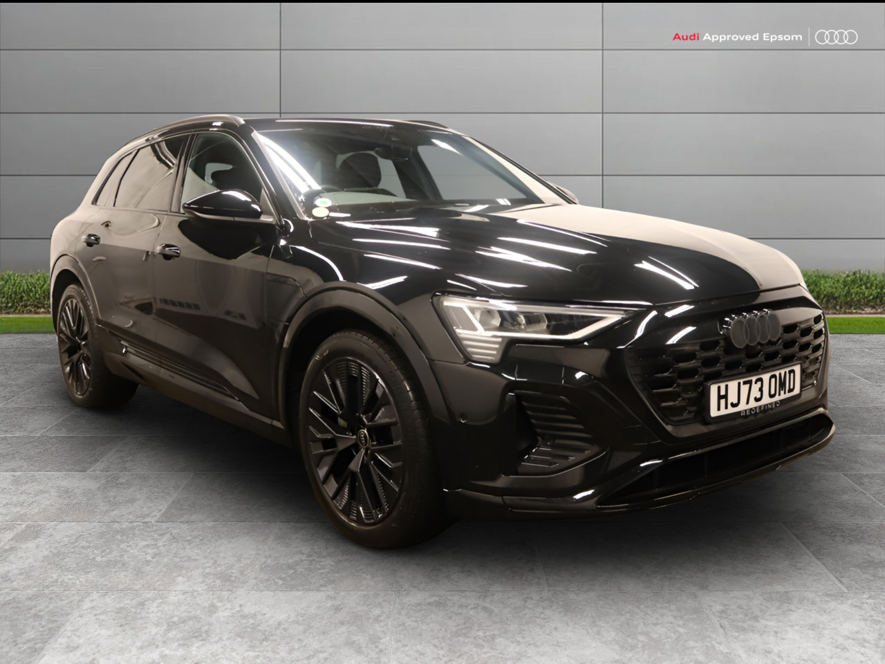 Main listing image - Audi Q8 e-tron