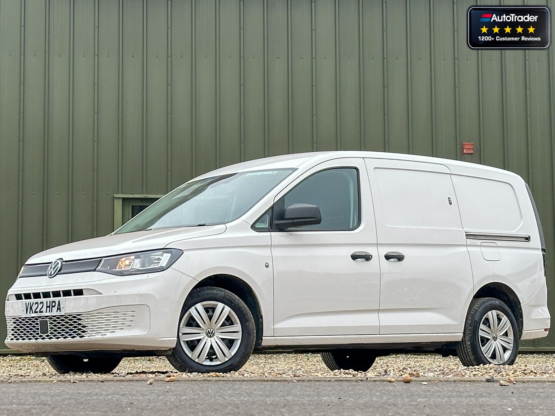 Main listing image - Volkswagen Caddy Maxi