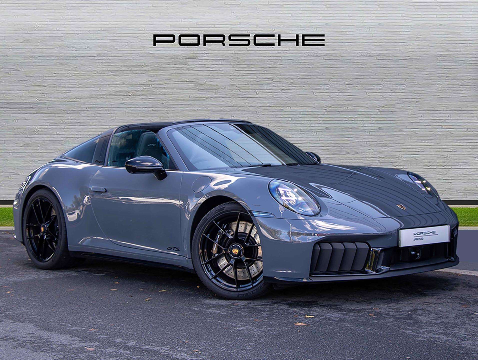 Main listing image - Porsche 911