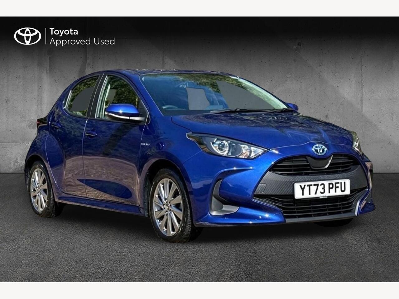 Main listing image - Toyota Yaris