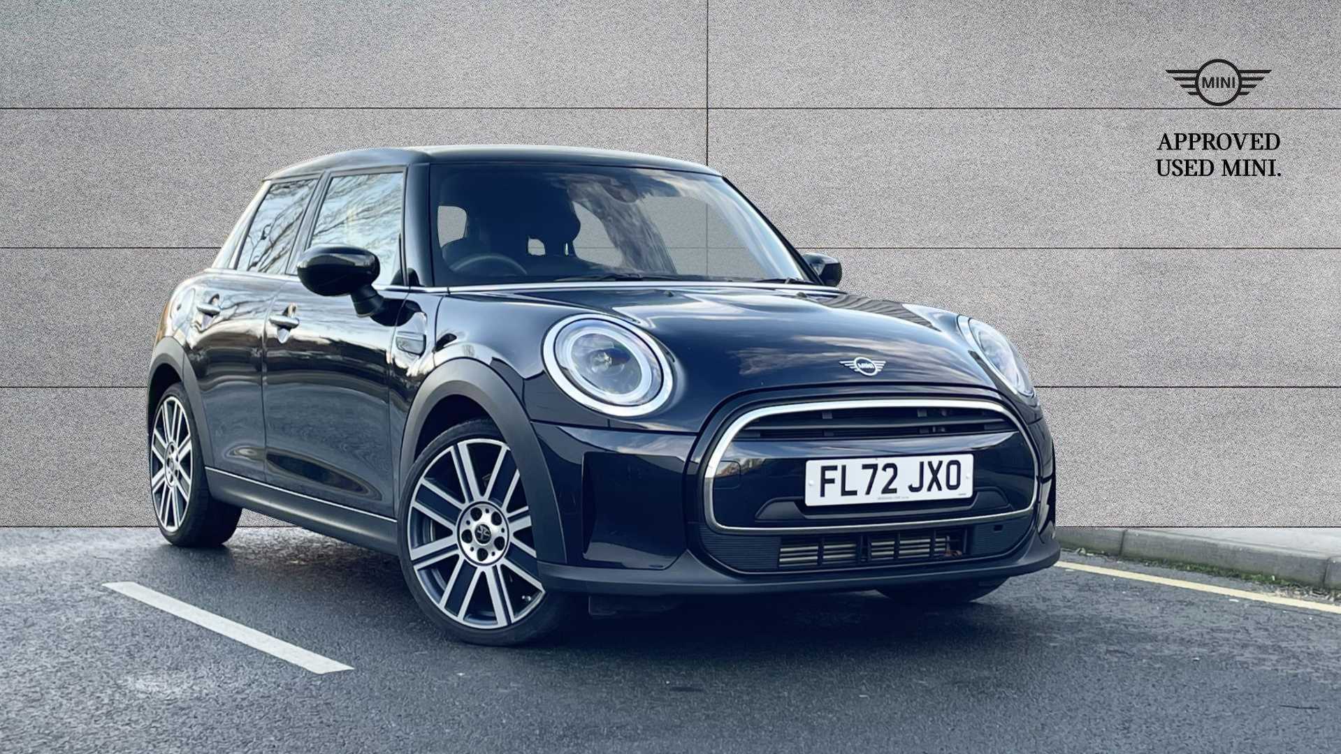 Main listing image - MINI Hatchback 5dr