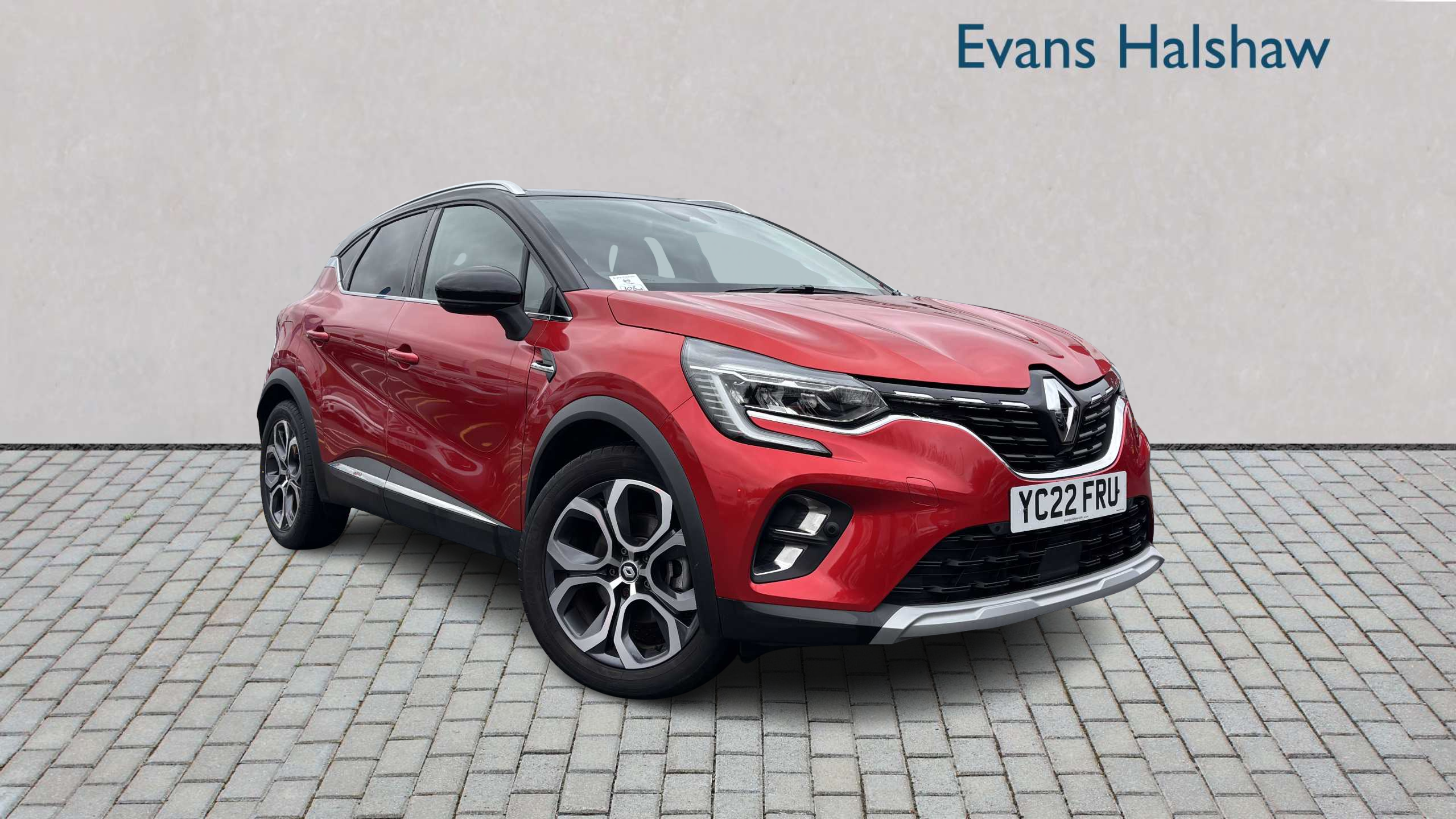 Main listing image - Renault Captur