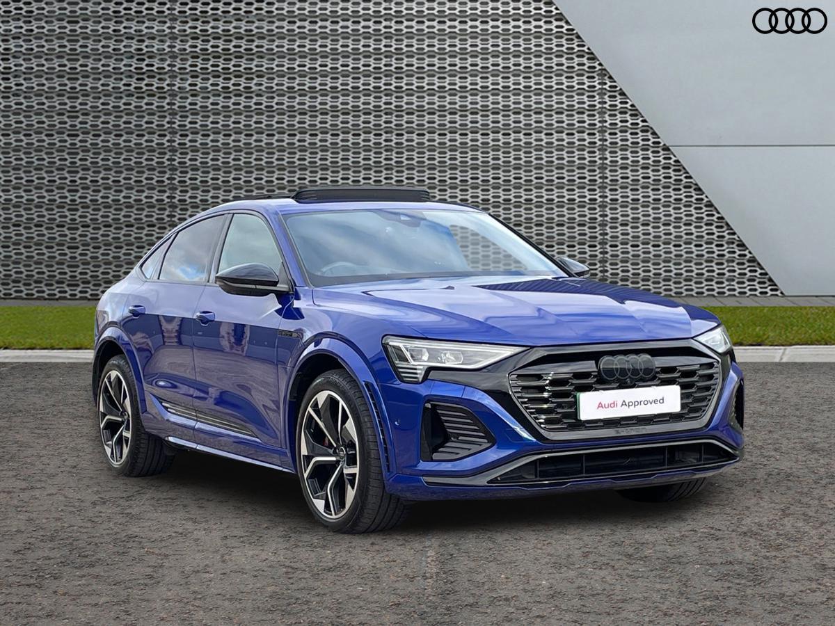 Main listing image - Audi Q8