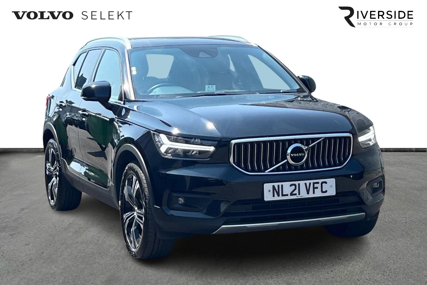 Main listing image - Volvo XC40