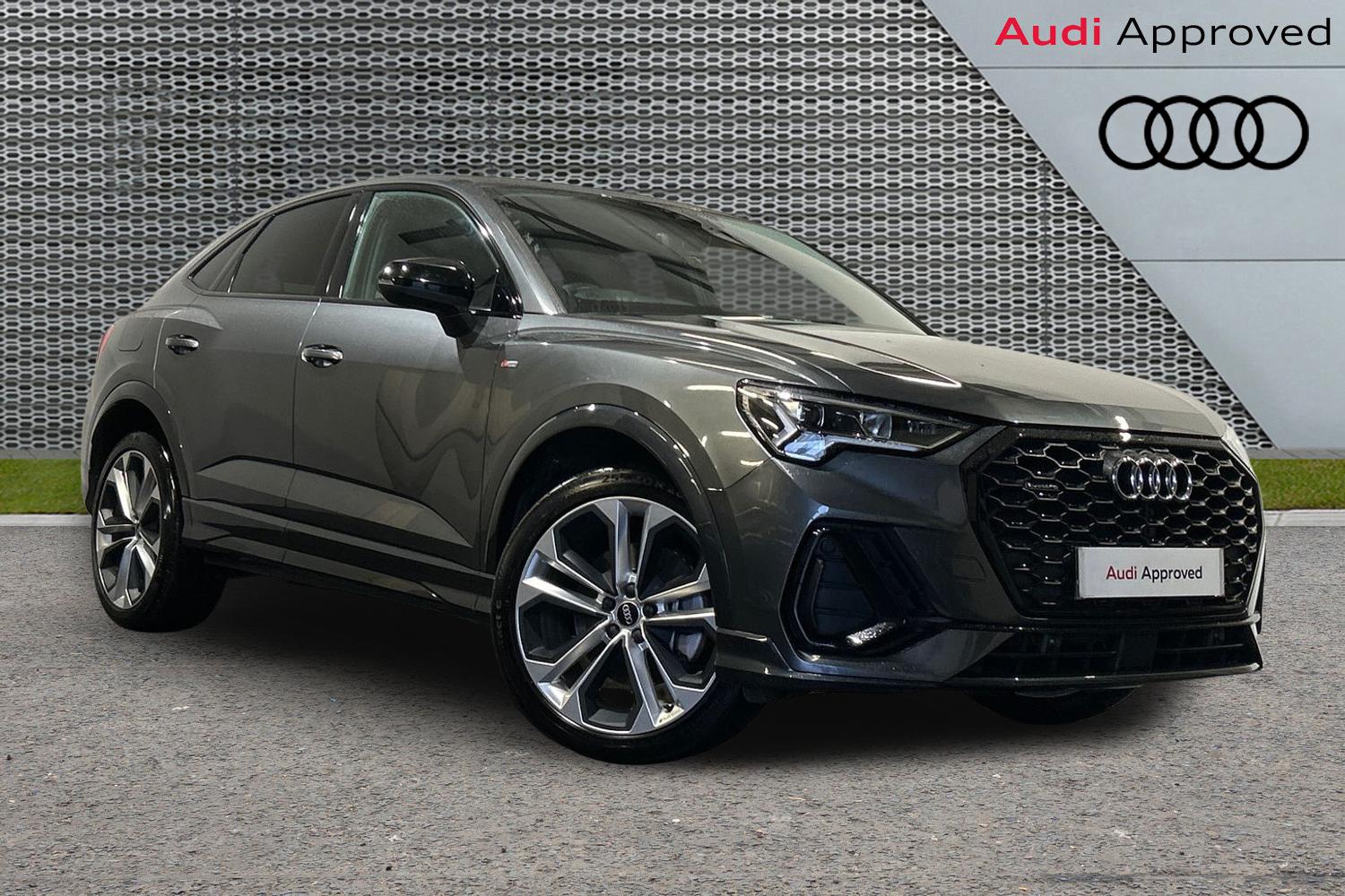 Main listing image - Audi Q3