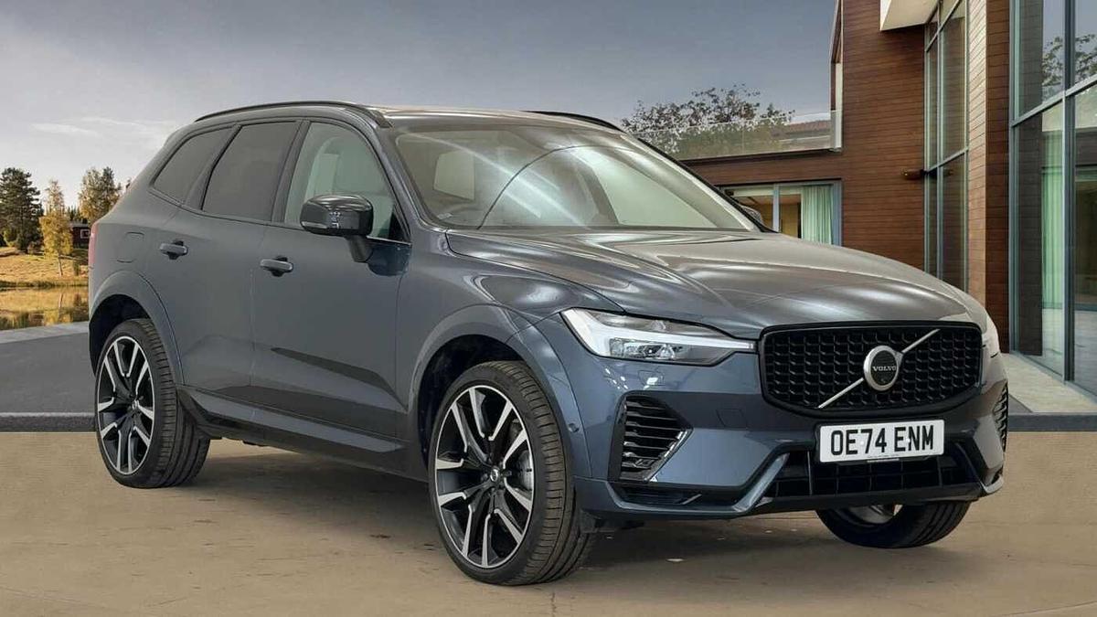 Main listing image - Volvo XC60