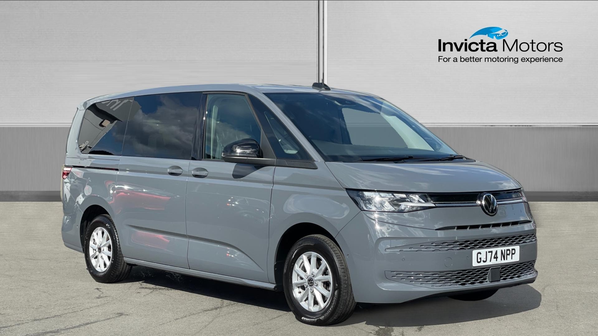 Main listing image - Volkswagen Multivan