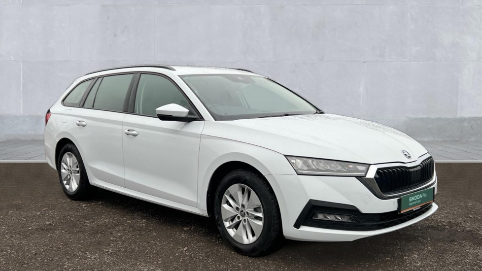 Main listing image - Skoda Octavia Estate