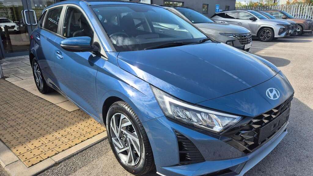 Main listing image - Hyundai i20