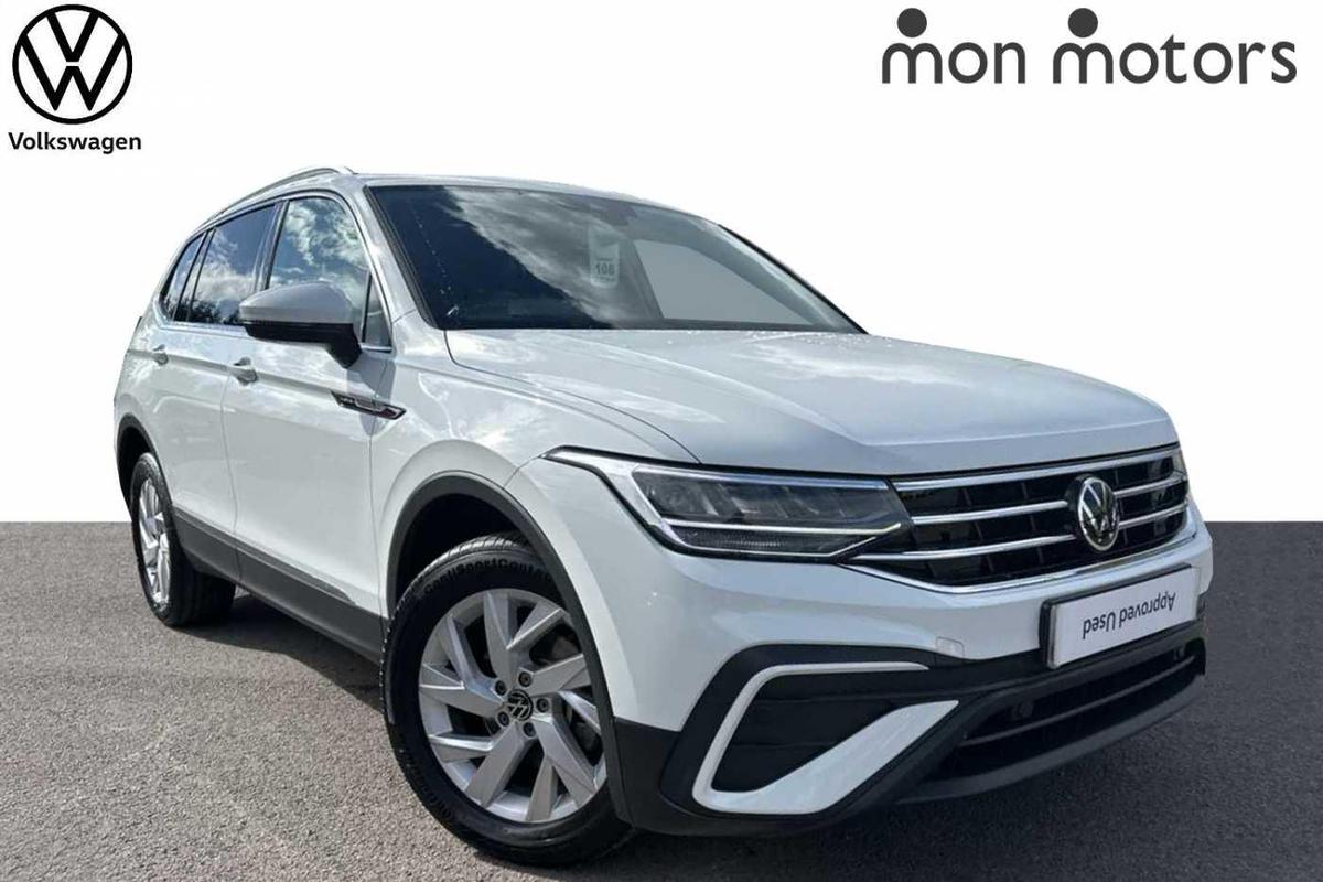 Main listing image - Volkswagen Tiguan Allspace