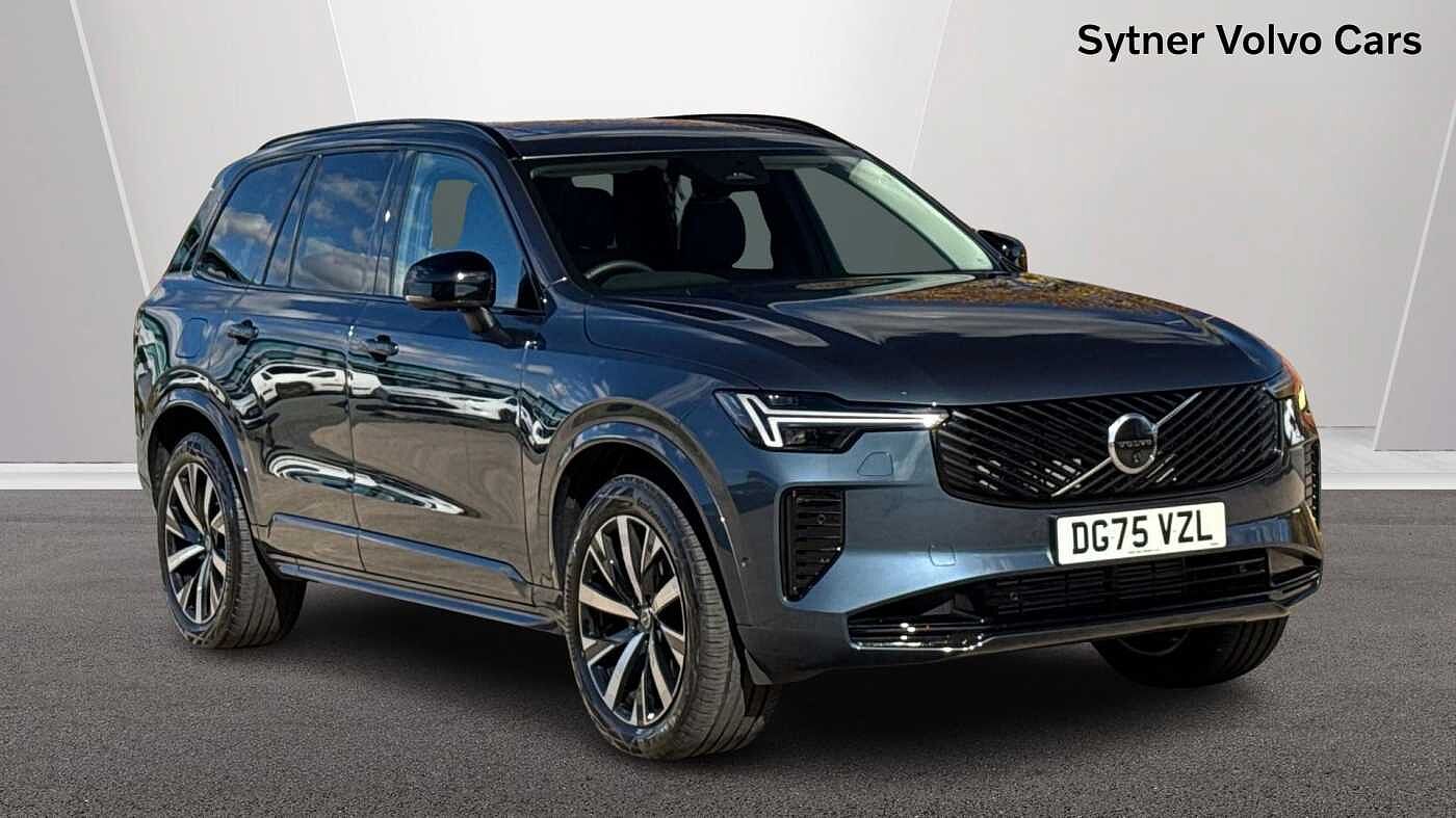 Main listing image - Volvo XC90