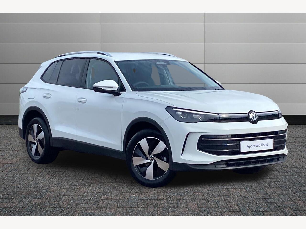Main listing image - Volkswagen Tiguan