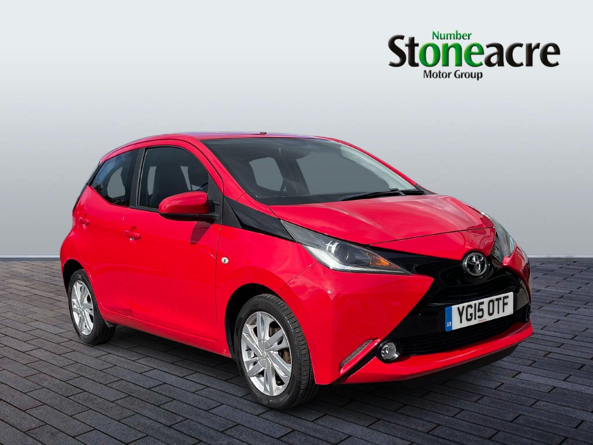 Main listing image - Toyota Aygo