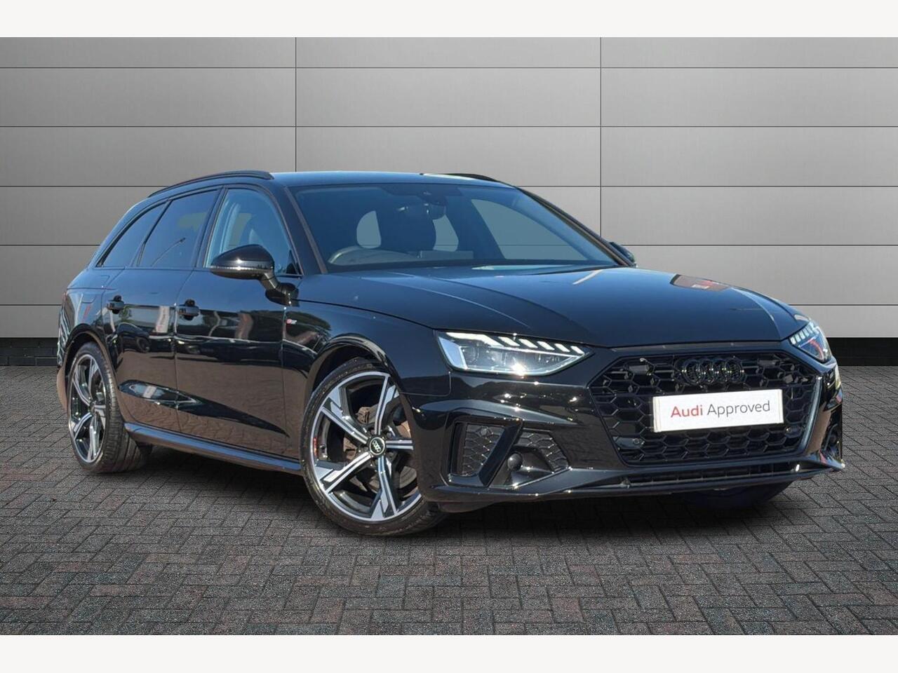 Main listing image - Audi A4