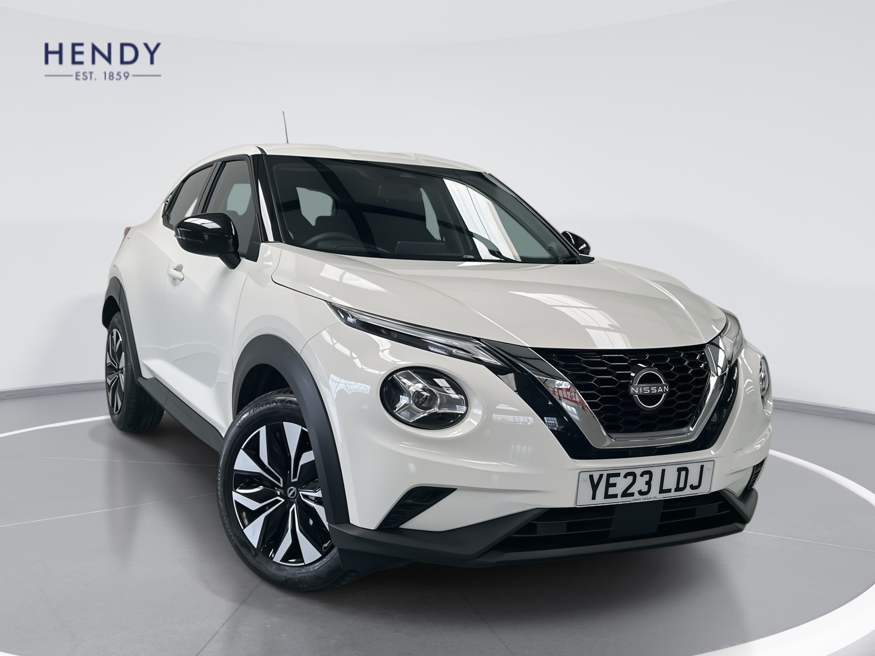 Main listing image - Nissan Juke