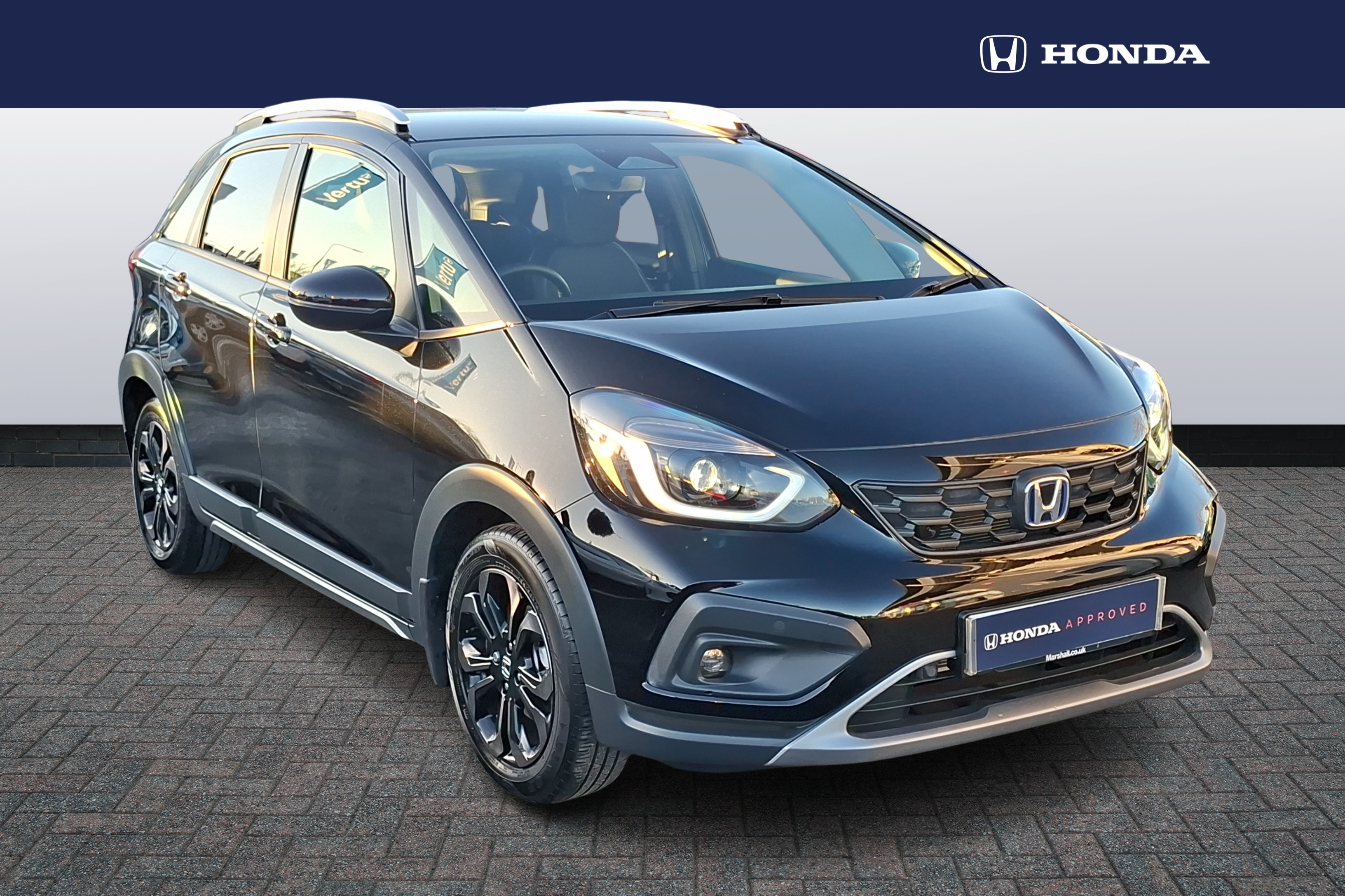 Main listing image - Honda Jazz Crosstar