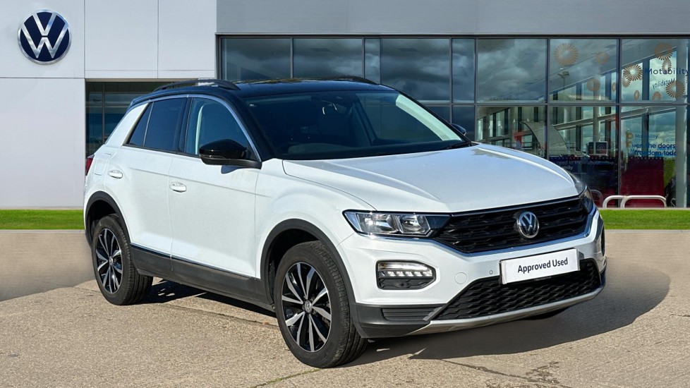 Main listing image - Volkswagen T-Roc