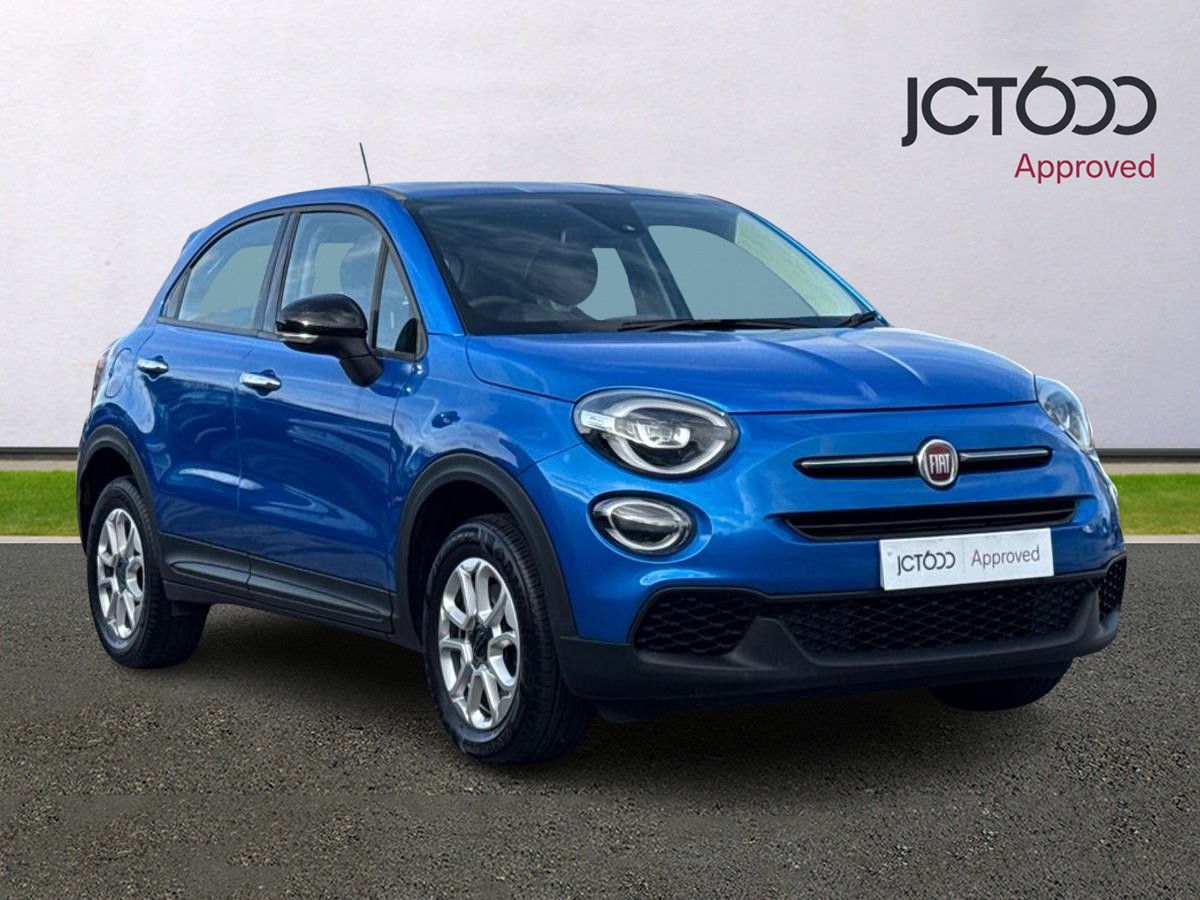 Main listing image - Fiat 500X