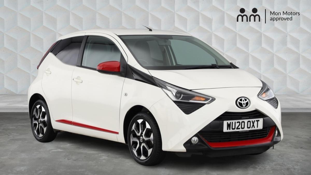 Main listing image - Toyota Aygo