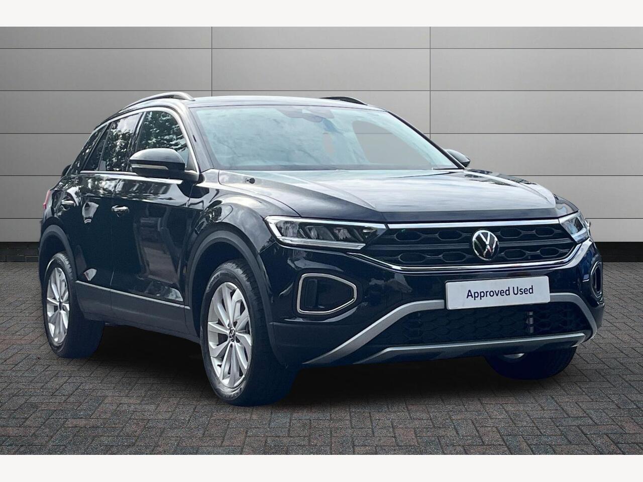 Main listing image - Volkswagen T-Roc