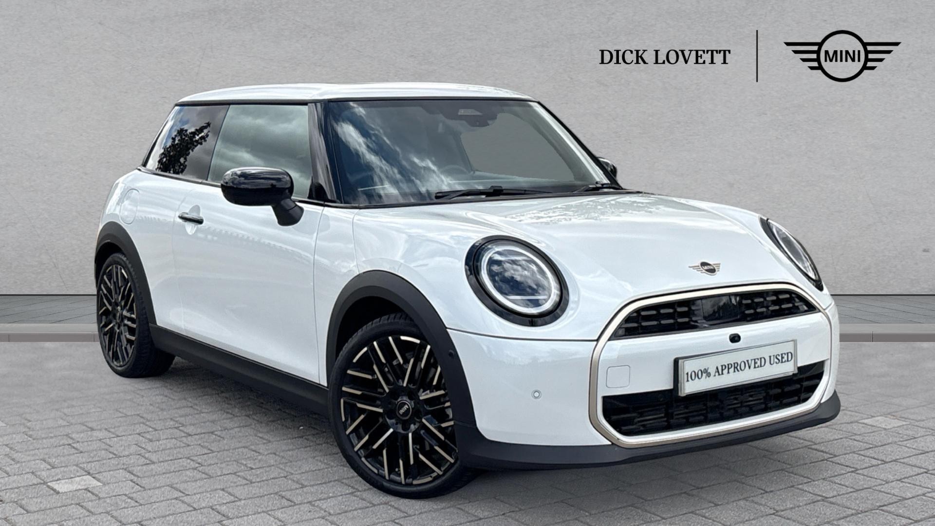 Main listing image - MINI Cooper
