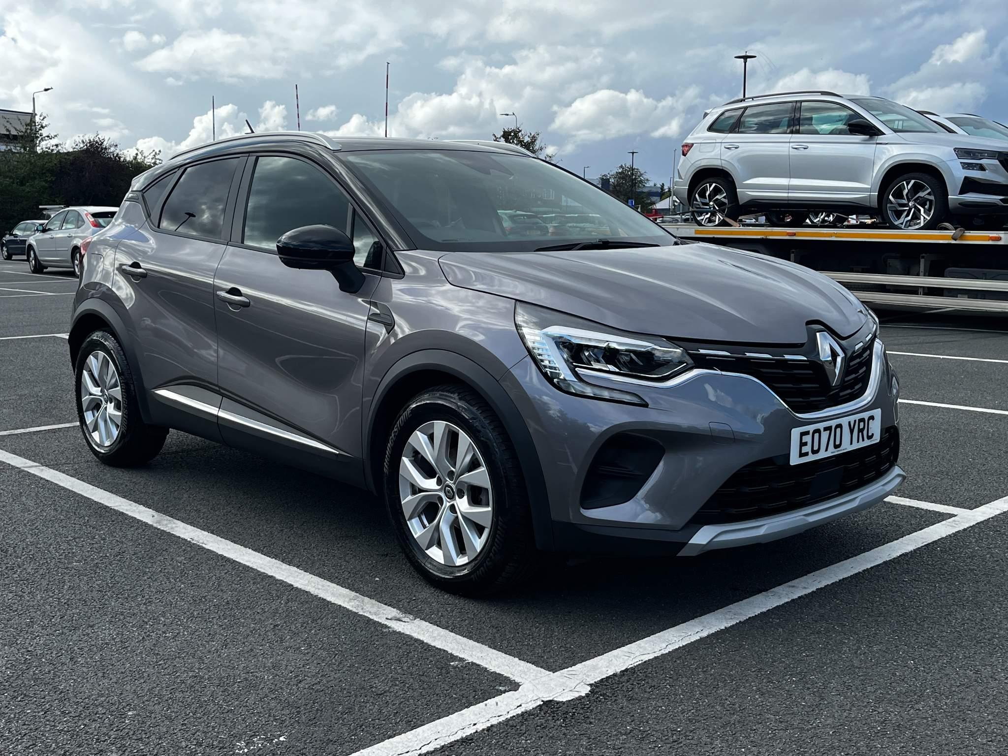 Main listing image - Renault Captur