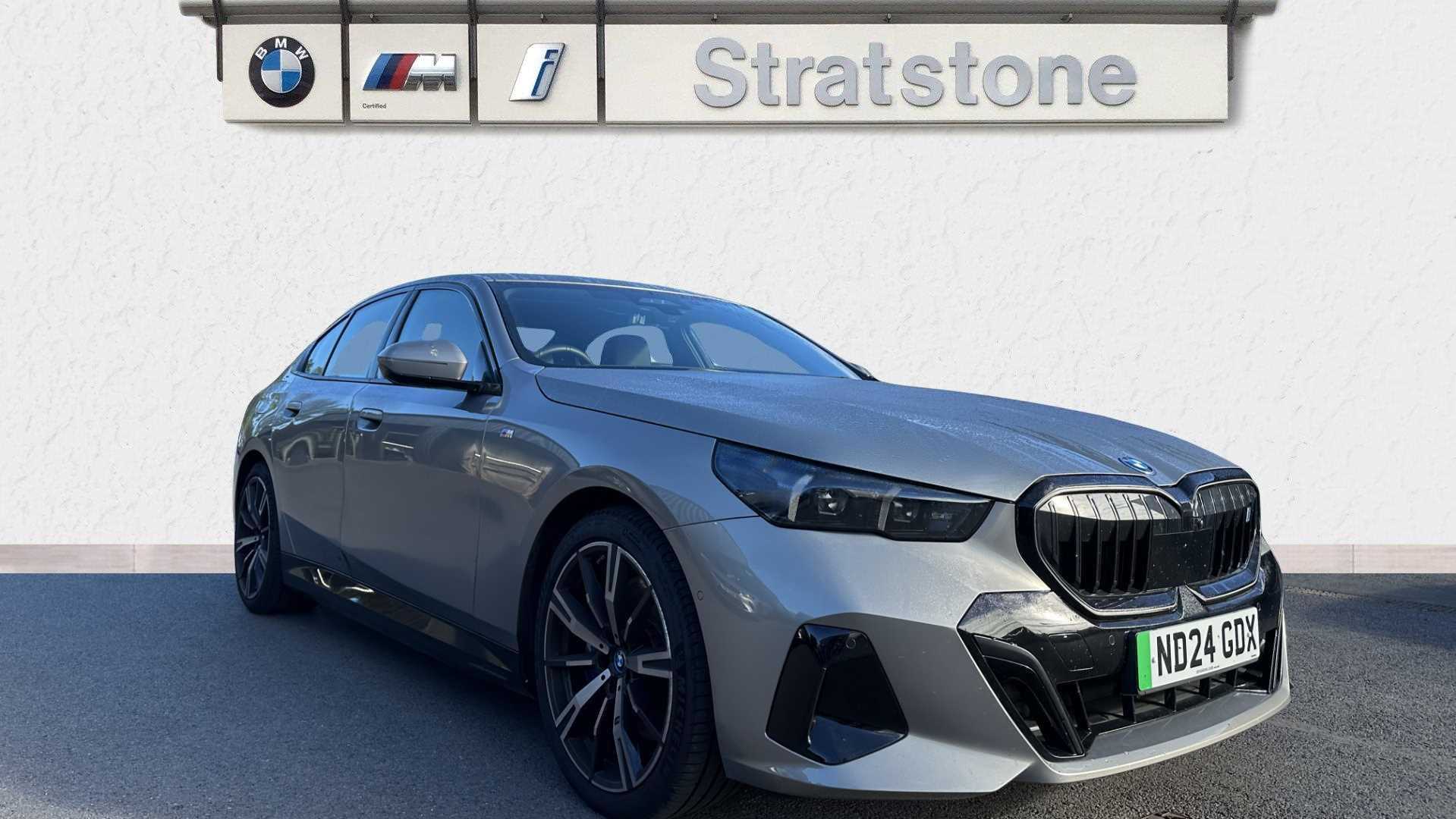 Main listing image - BMW i5