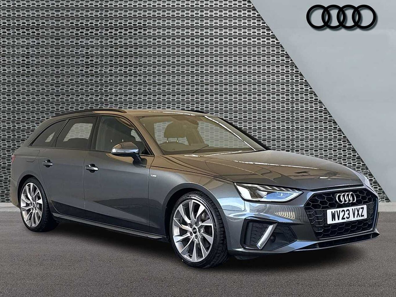 Main listing image - Audi A4 Avant