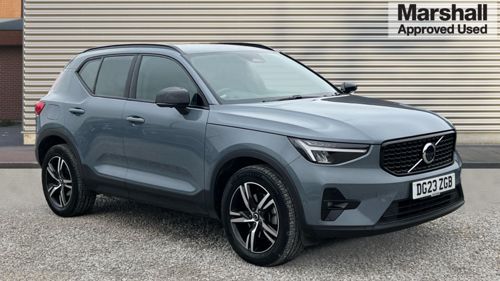 Main listing image - Volvo XC40