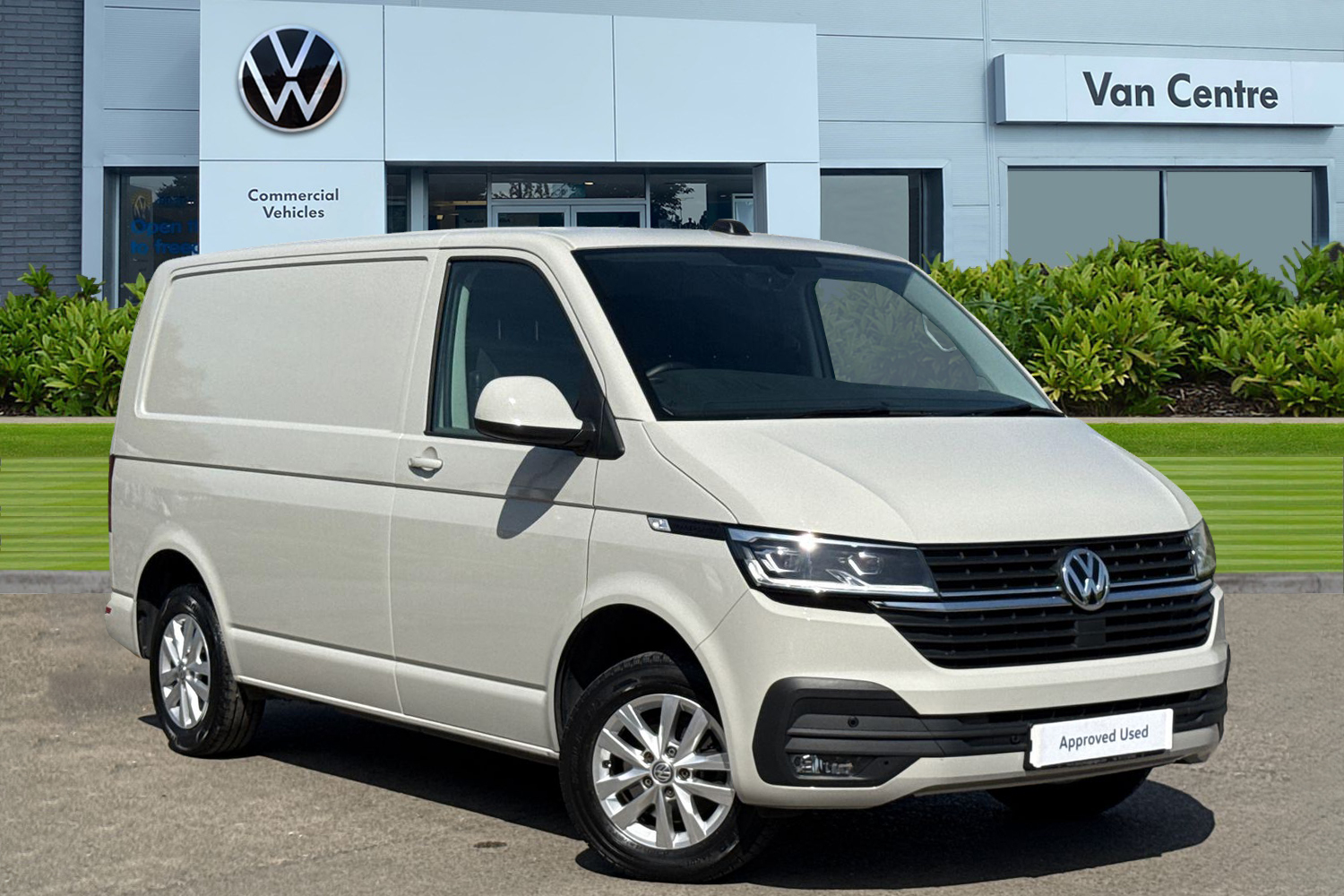 Main listing image - Volkswagen Transporter
