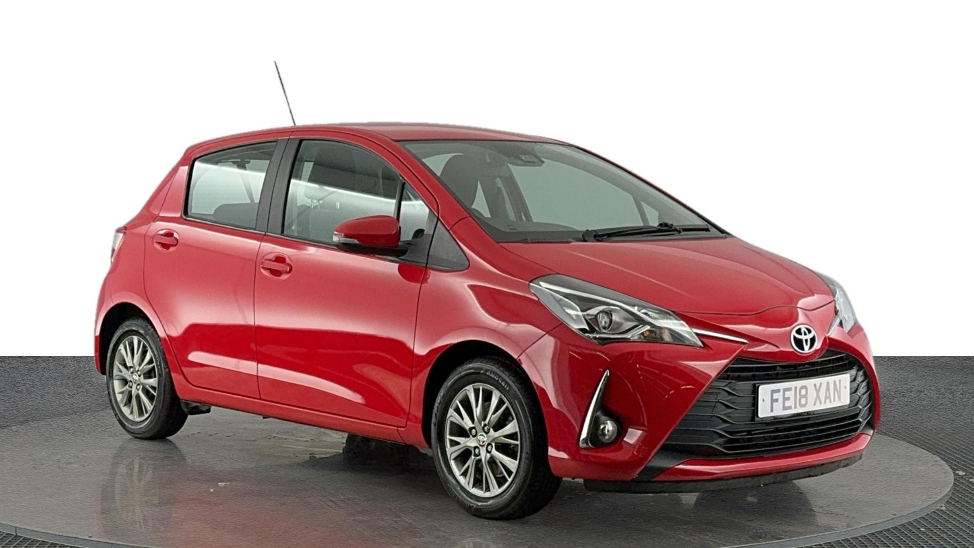 Main listing image - Toyota Yaris