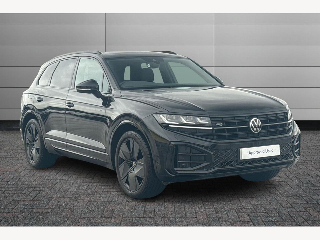Main listing image - Volkswagen Touareg