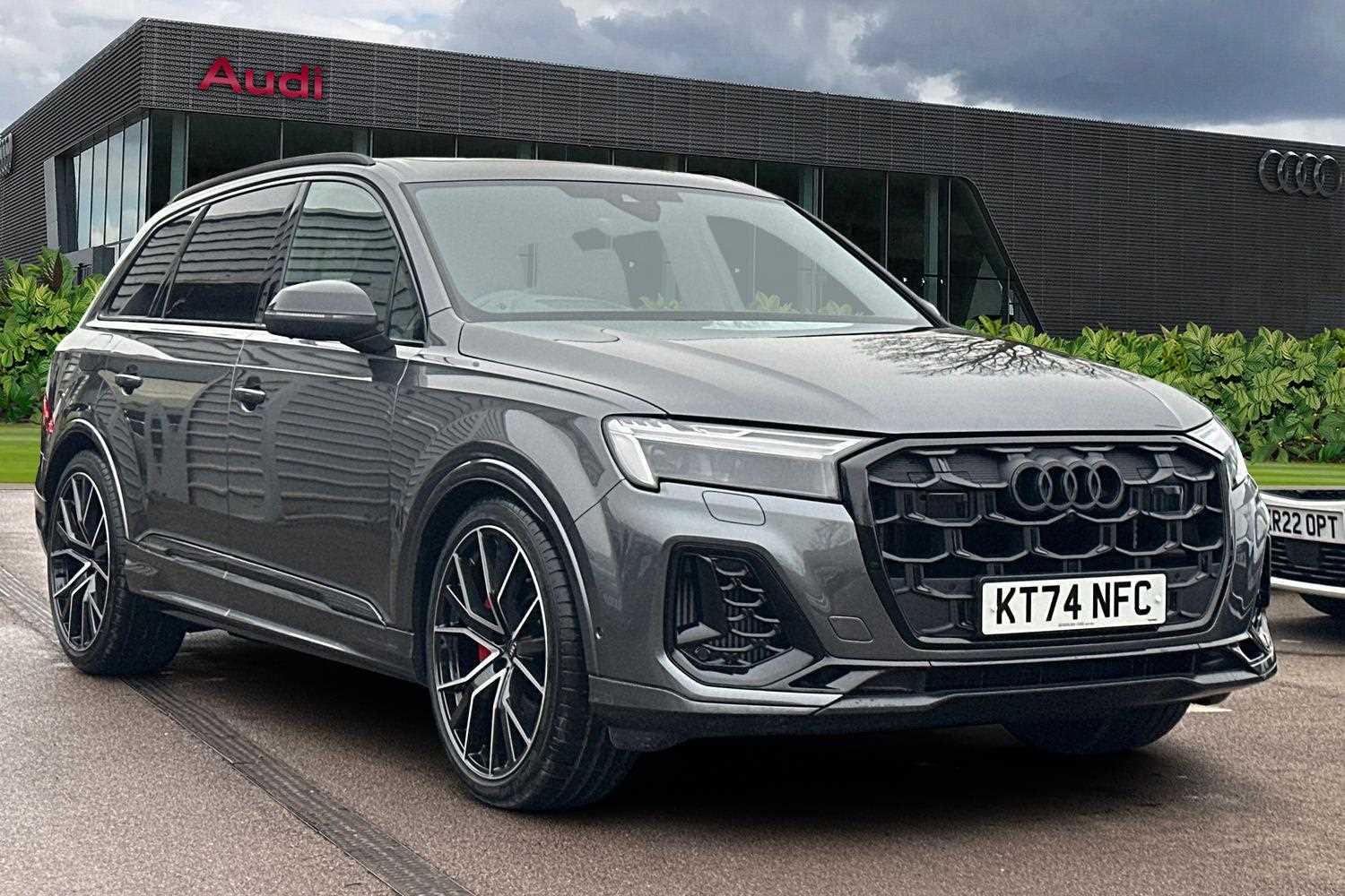 Main listing image - Audi SQ7