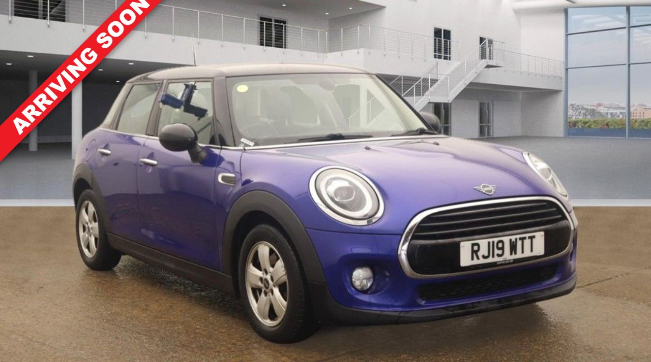 Main listing image - MINI Hatchback 5dr