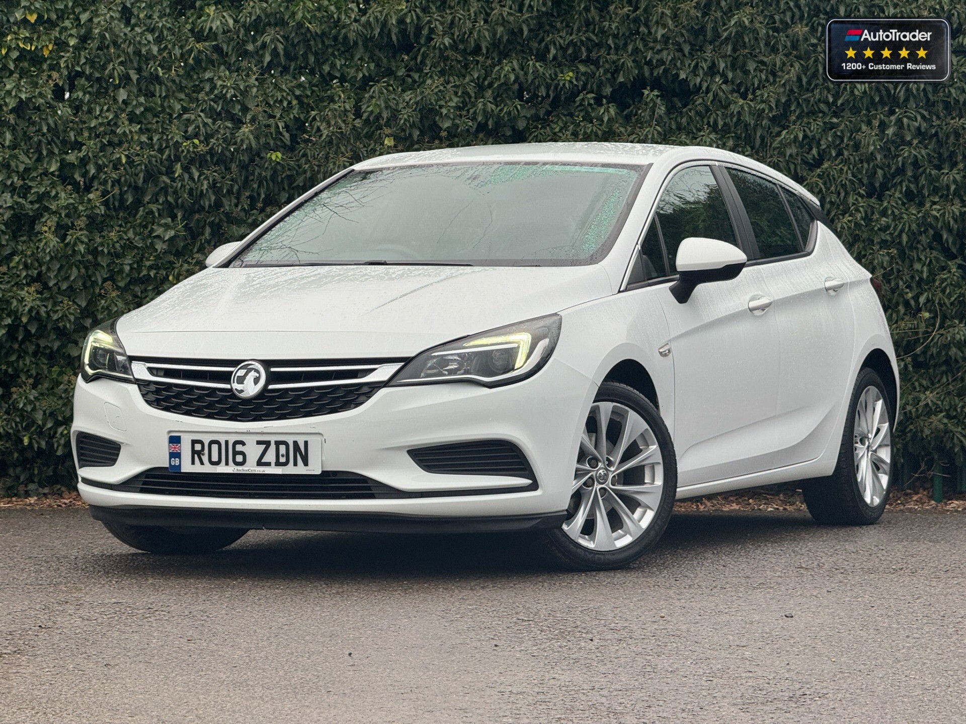 Main listing image - Vauxhall Astra